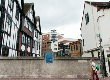 Clattern Bridge, as seen from High Street